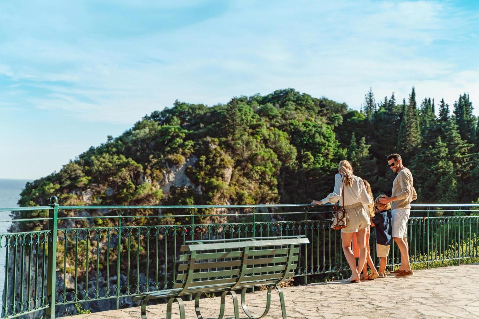 Hotel Ikos Odisia Dassia  Esterno foto
